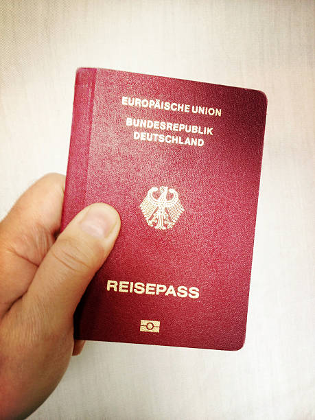 الحصول على جواز السفر الألماني 2022 